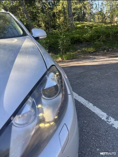 Volkswagen Golf 2012, kuva 2/9