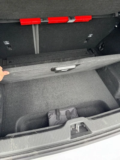 Volvo EX30 Single Extended Range Plus 2025, photo 7/10