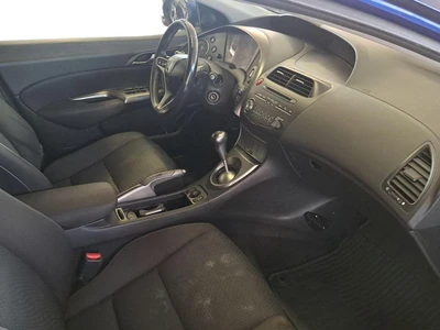 Honda Civic 5D 1,4i Sport 2010, photo 7/29