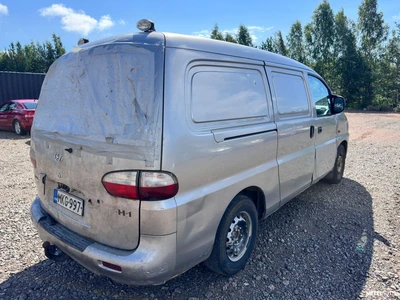 Hyundai H-1 2005, photo 5/8