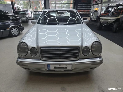 Mercedes-Benz E E 300 Td Elegance 1998, photo 2/15