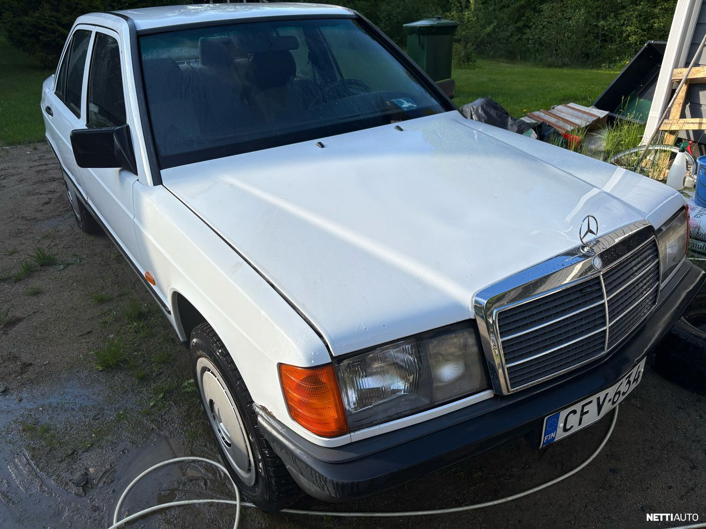 Mercedes-Benz 190