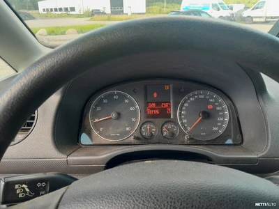 Volkswagen Caddy Life 2009, photo 6/8