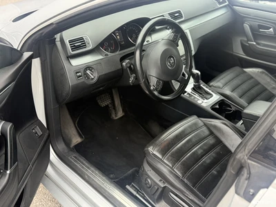 Volkswagen Passat CC 2012, photo 4/6