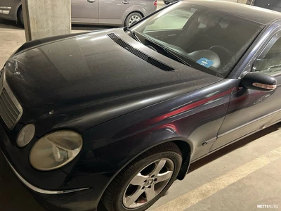Mercedes-Benz E 220 2002, kuva 3/9