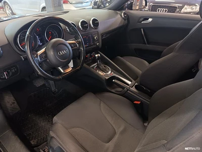 Audi TT Coupé 2,0 TFSI 147 kW S tronic 2009, photo 6/9