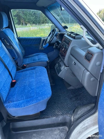 Volkswagen Transporter 2002, kuva 6/9