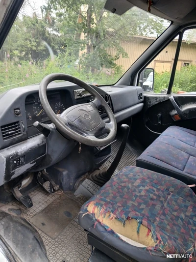 Mercedes-Benz 312 1998, kuva 7/9