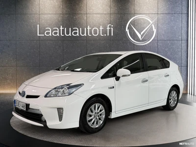 Toyota Prius PHEV Active 2015, kuva 1/28