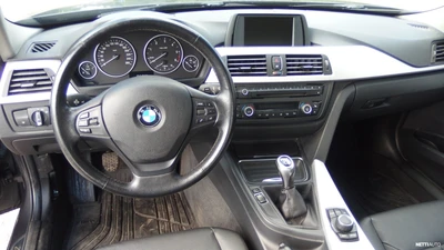 BMW 320 2012, kuva 7/11