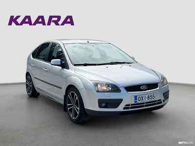 Ford Focus 1,6i 116hv Trend 2006, kuva 2/20
