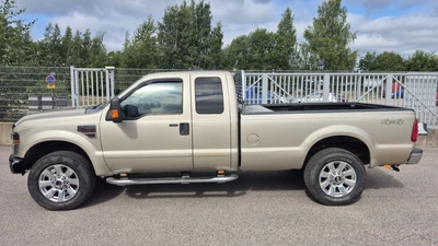 Ford F-250 2008, kuva 6/10