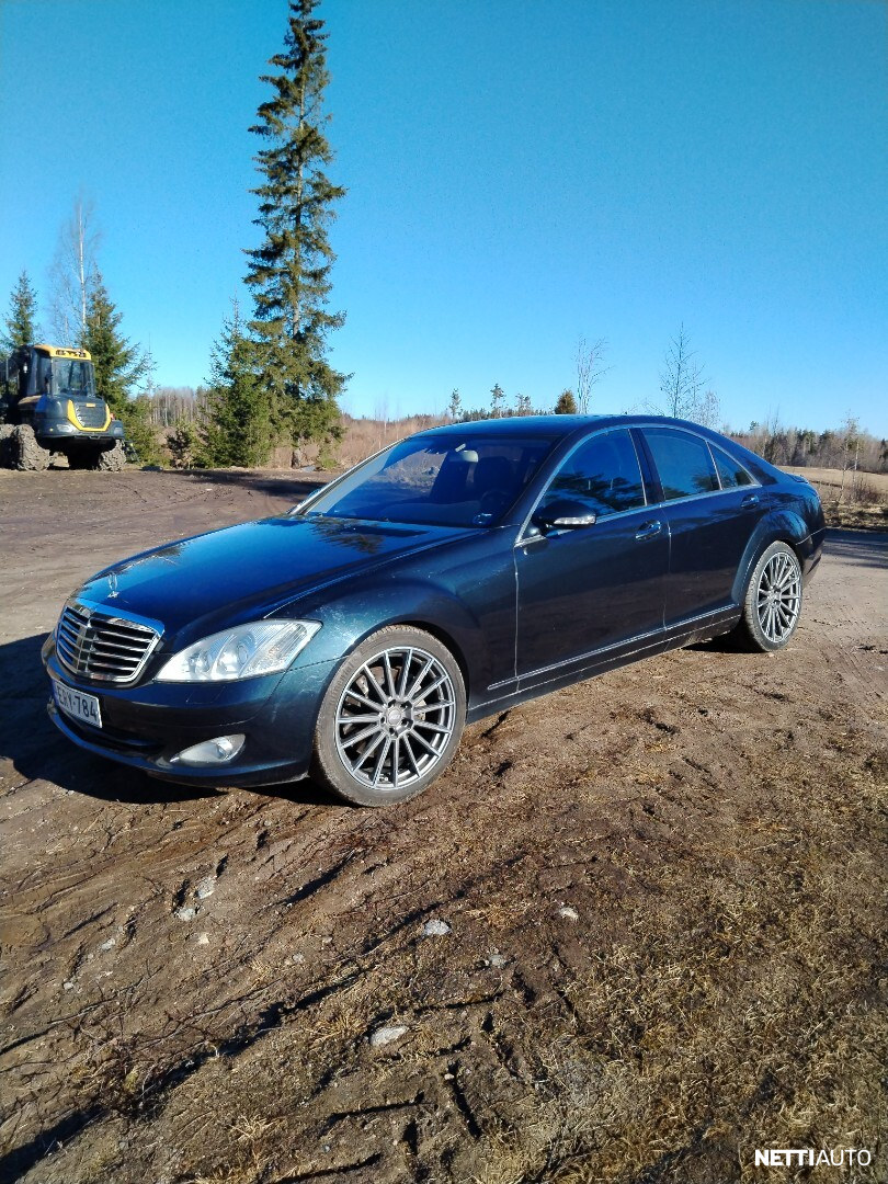 Mercedes-Benz S