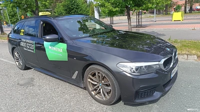 BMW 520 2018, kuva 3/4