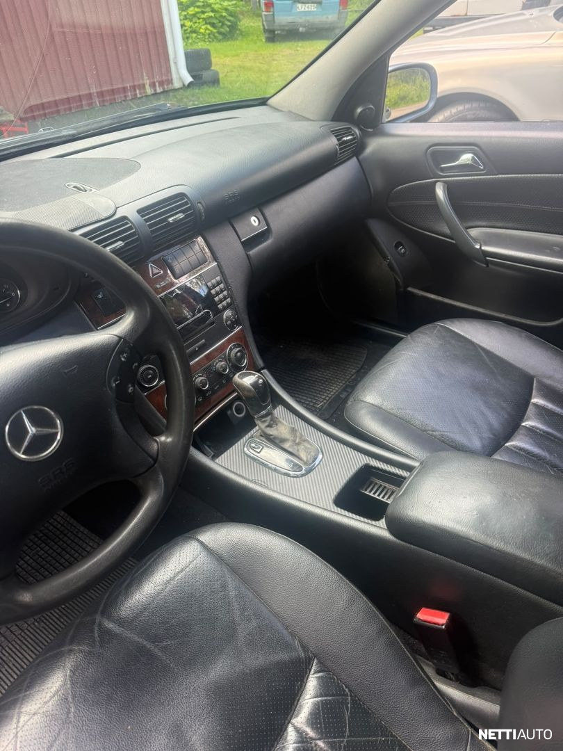 Mercedes-Benz C 200