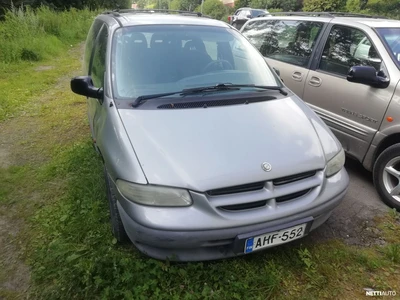 Chrysler Grand Voyager 1999, photo 1/11