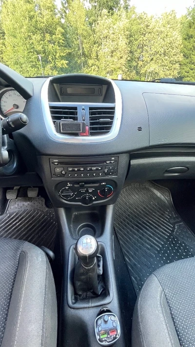 Peugeot 206+ 2010, kuva 7/11