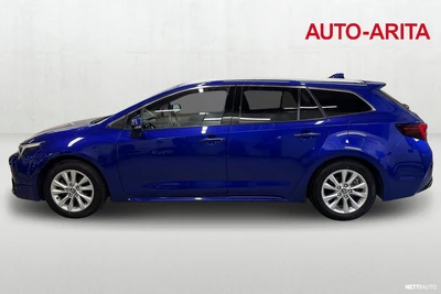 Toyota Corolla 2023, photo 2/23