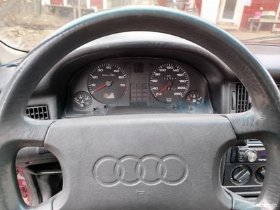 Audi 80 1990, photo 6/10