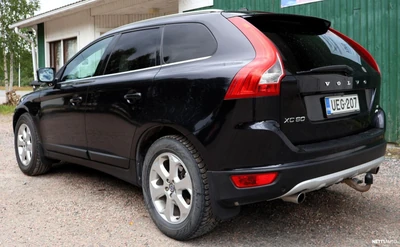 Volvo XC60 D5 AWD 151kW aut. 2010, kuva 5/22