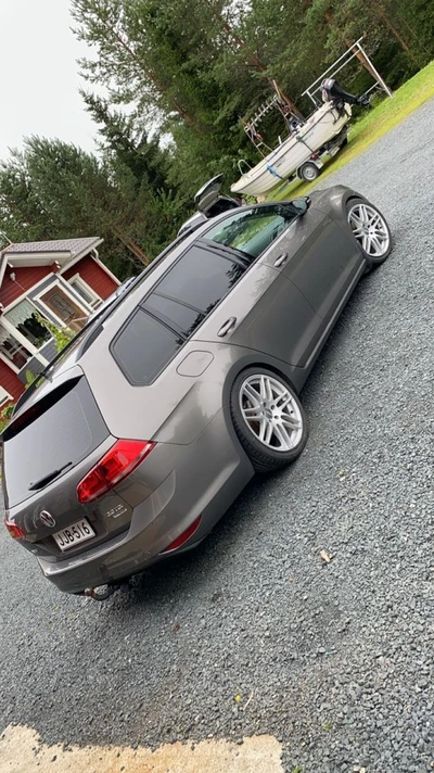 Volkswagen Golf 2013, kuva 2/7