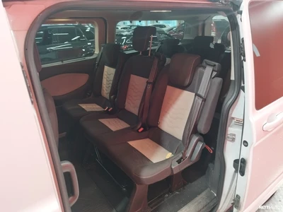 Ford Tourneo Custom 2017, kuva 4/10