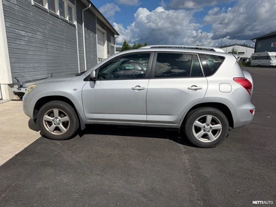 Toyota RAV4 2,0 VVT-i 4WD Luxury 2006, photo 2/8