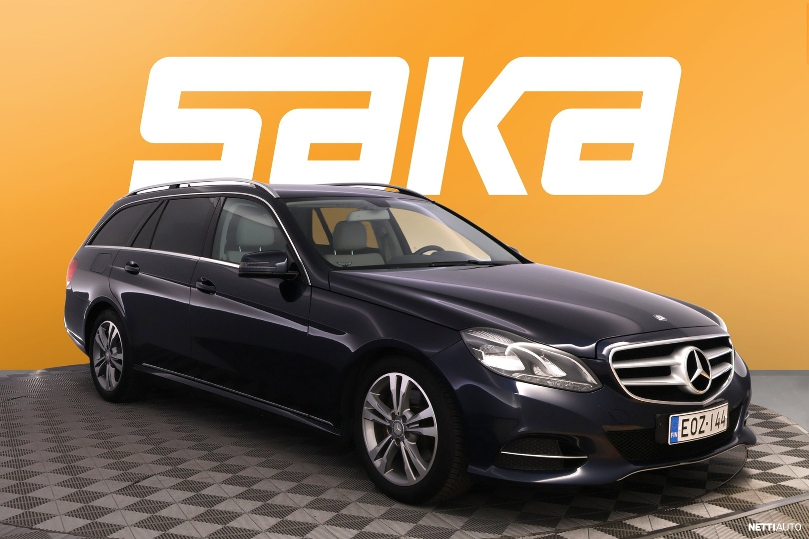 Mercedes-Benz E