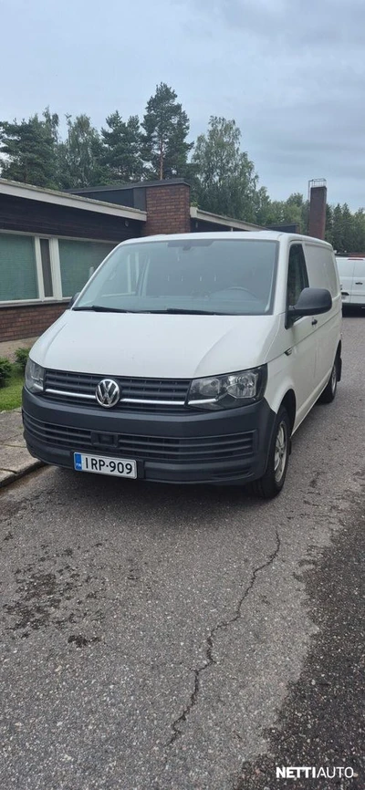Volkswagen Transporter 2017, kuva 1/16