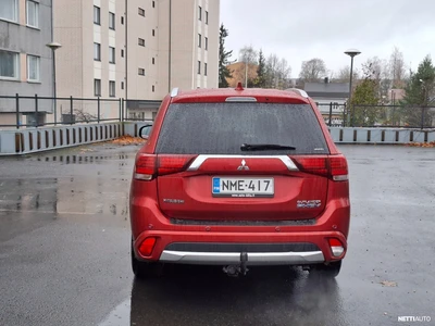 Mitsubishi Outlander PHEV 2017, kuva 3/24