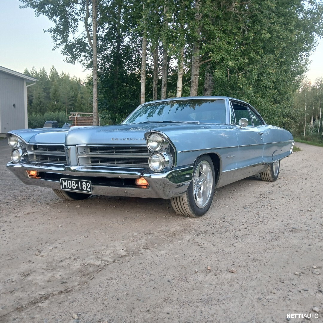 Pontiac Bonneville