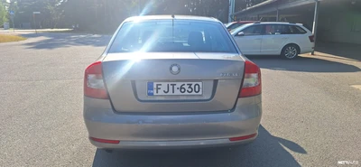 Skoda Octavia 2010, kuva 4/9