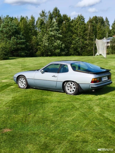 Porsche 924 1977, kuva 5/10