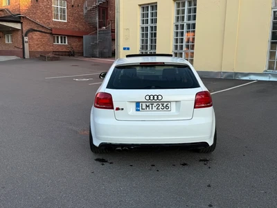 Audi S3 2010, kuva 5/8