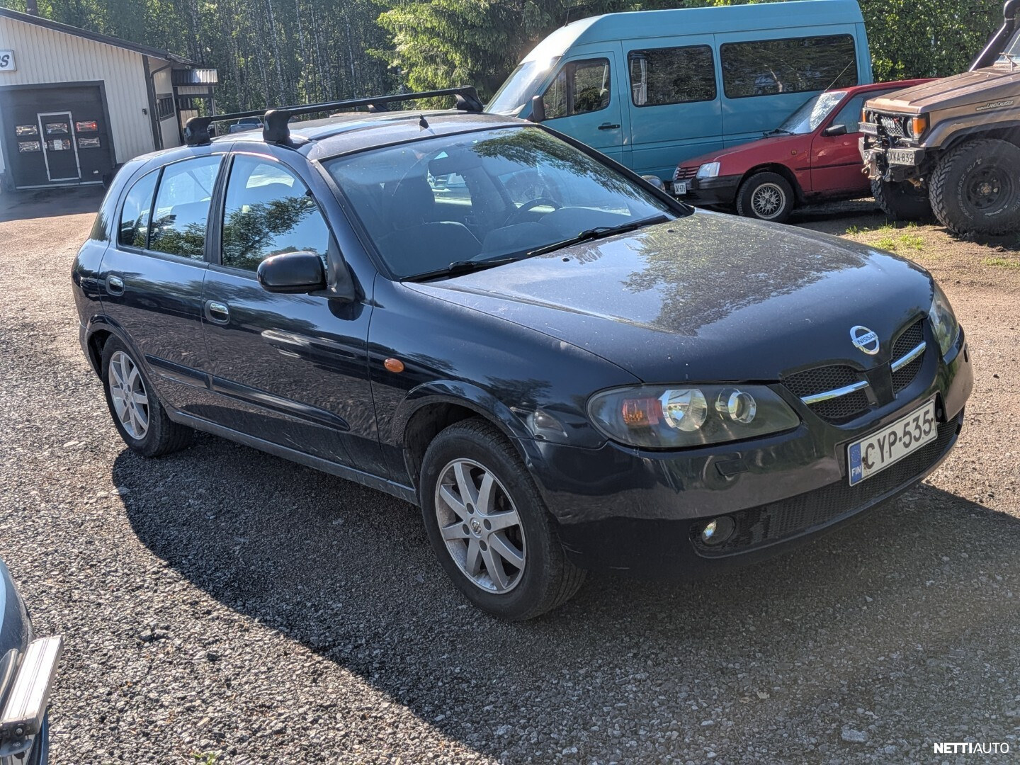 Nissan Almera