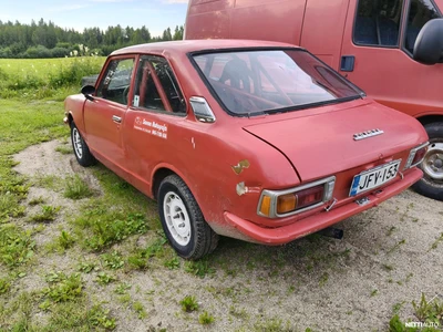 Toyota Corolla 1975, kuva 3/5