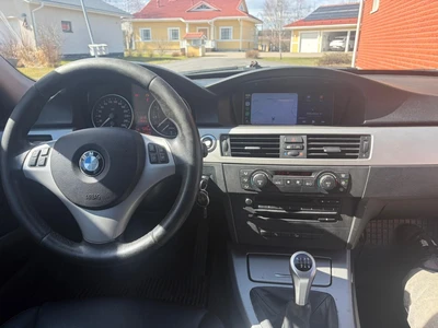 BMW 330 xi 2006, kuva 5/8
