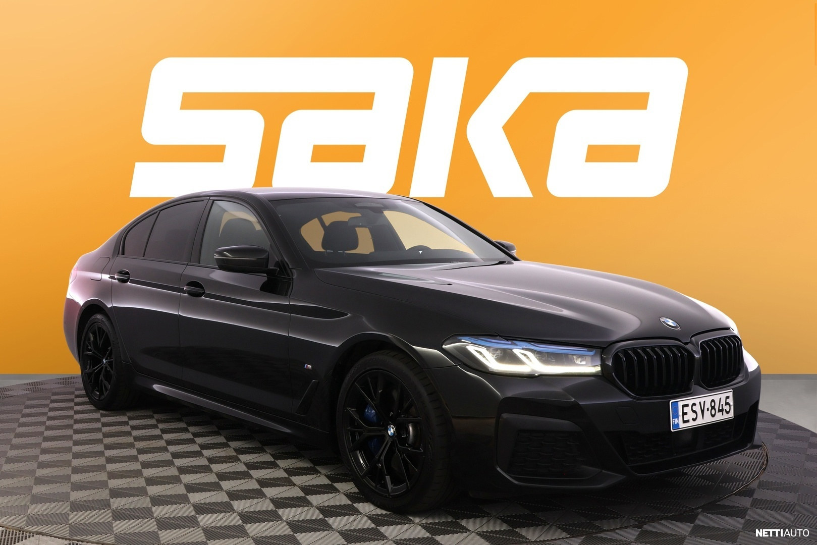 BMW 545