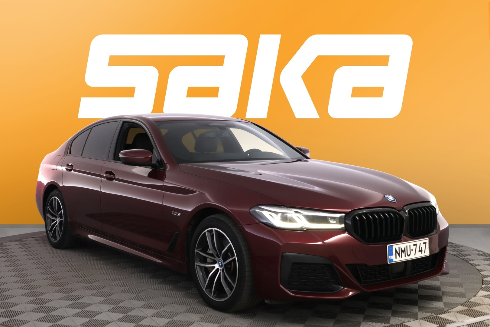 BMW 545