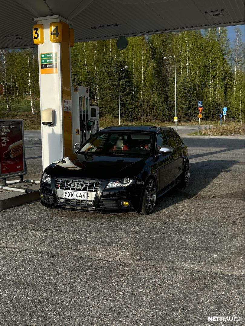 Audi S4