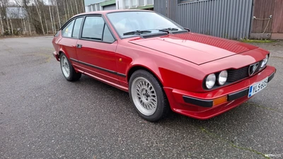 Alfa Romeo GTV 2000GTV 1983, photo 7/15