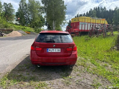 BMW 320 2015, photo 6/24