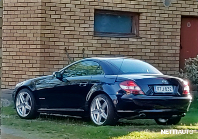 Mercedes-Benz SLK 200
