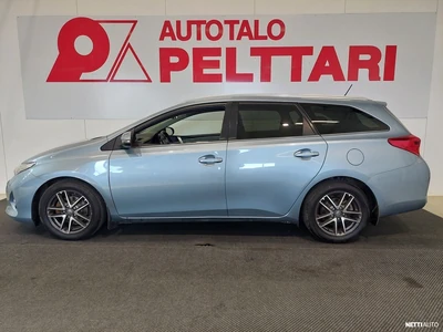 Toyota Auris 2014, kuva 5/26