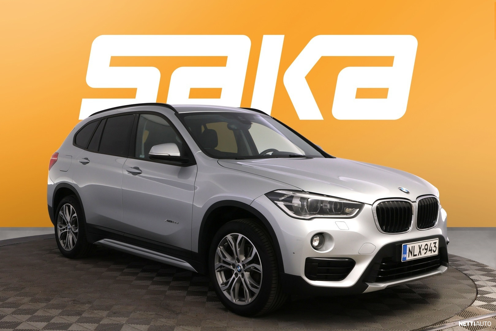 BMW X1