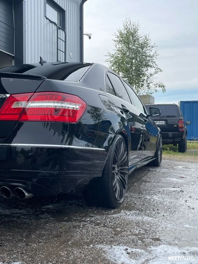 Mercedes-Benz E 2009, photo 6/23