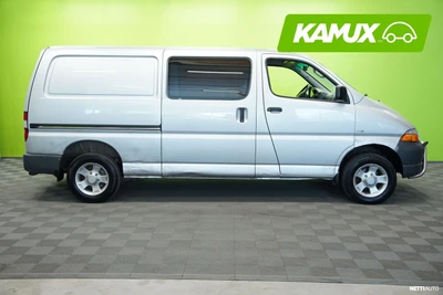 Toyota Hiace 2.5TD pitkä 4WD 2005, kuva 2/22