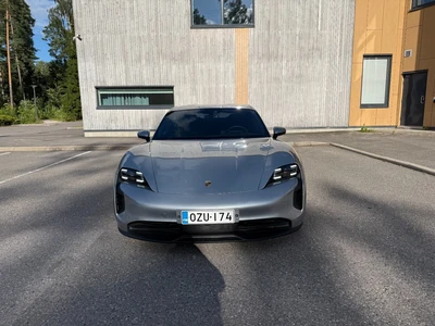 Porsche Taycan 4S 2020, kuva 5/15