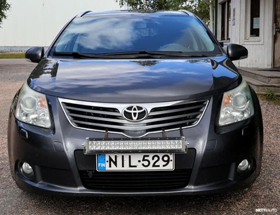 Toyota Avensis 2012, photo 3/16
