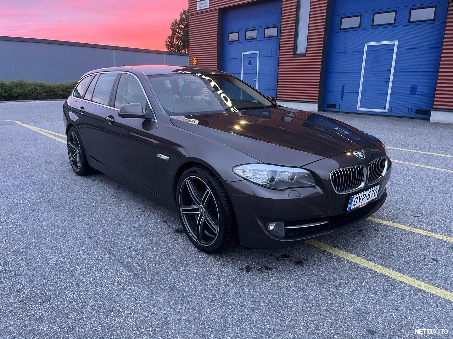 BMW 520